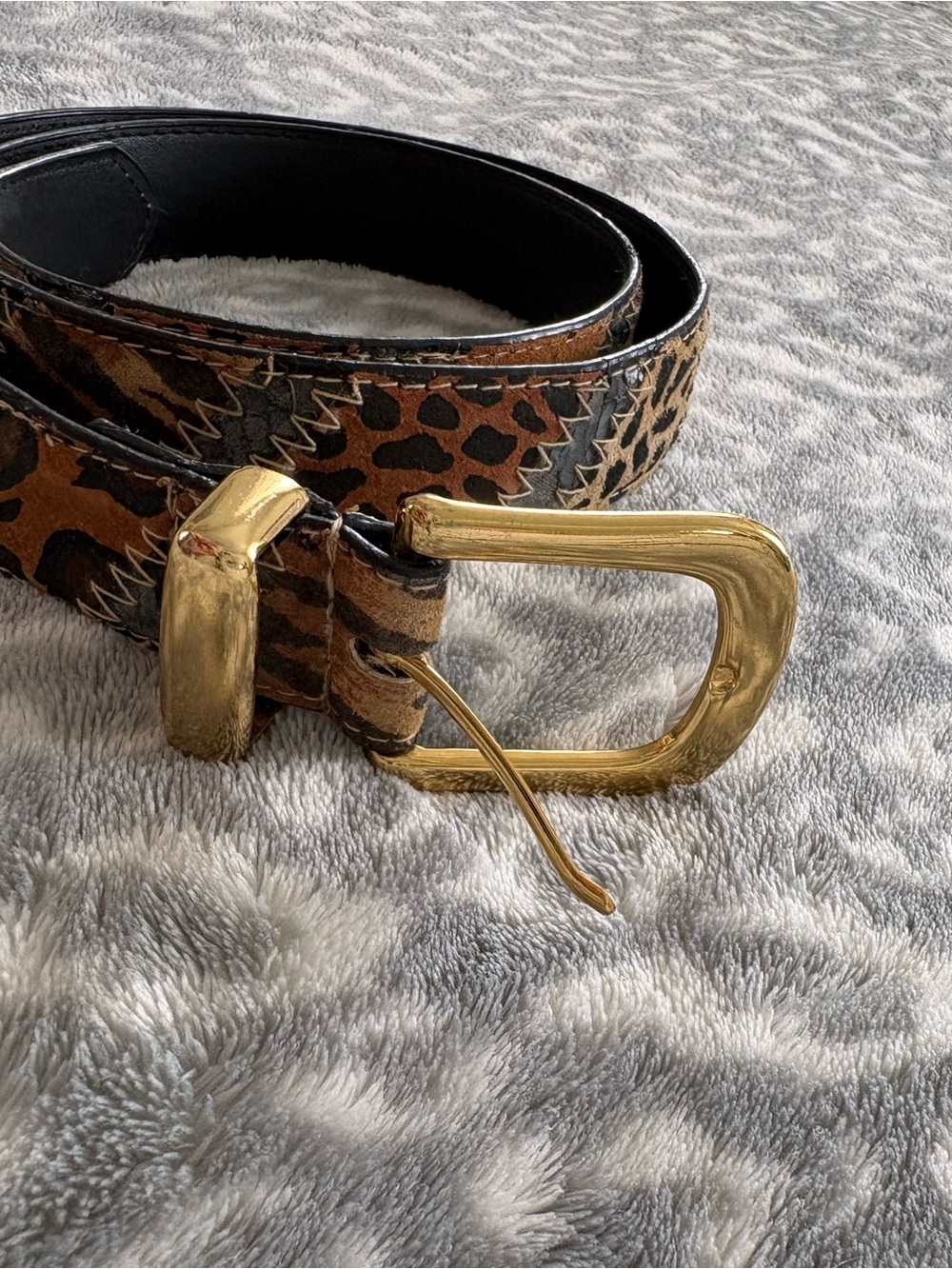 Source Unknown Leopard Print Belt with Gold Buckle